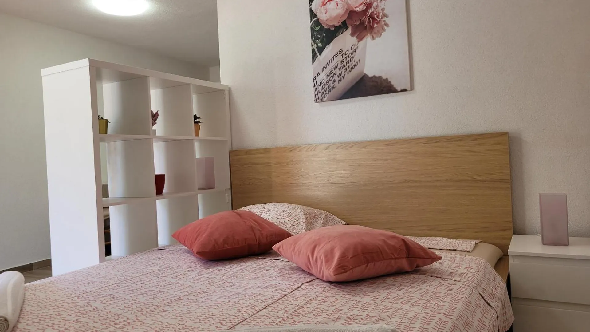 Apartmani Filtea Vrsi 0*,